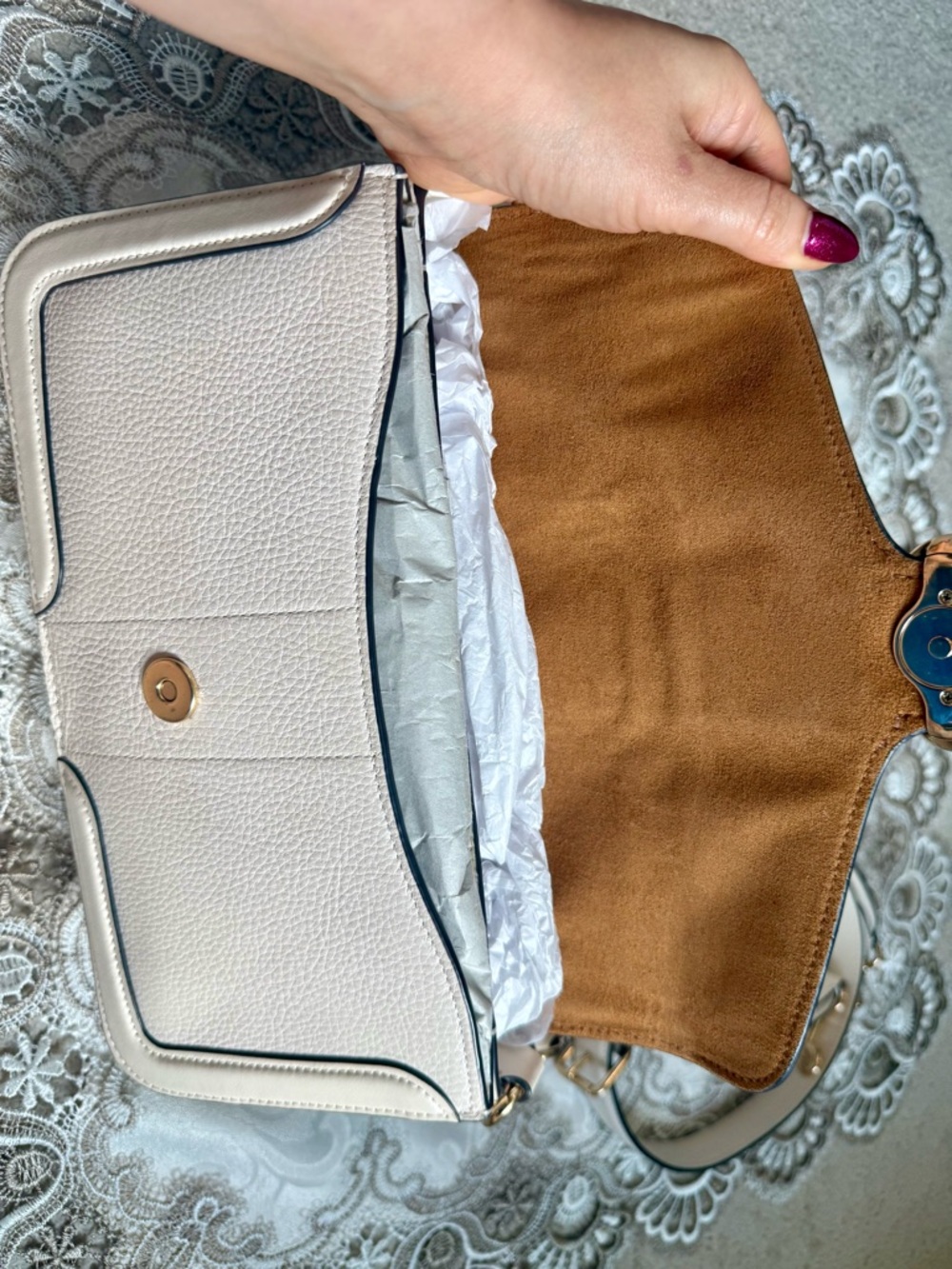 Coach Georgie Shoulder Bag With Rivets Gold/Chalk - Picture 10 of 12